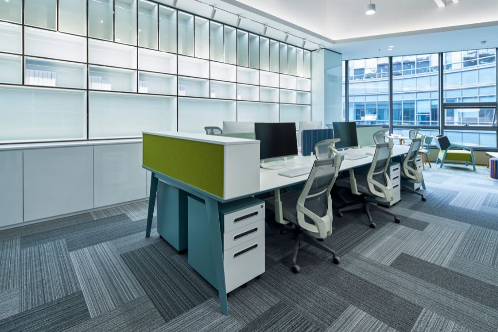 The Different Office Layouts and Their Advantages