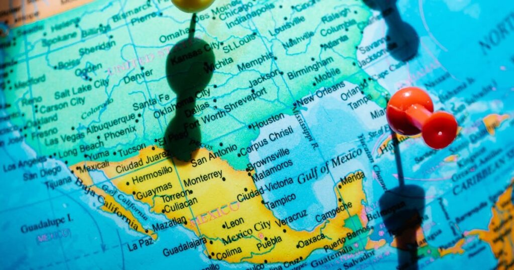 Map of the United States with push pins